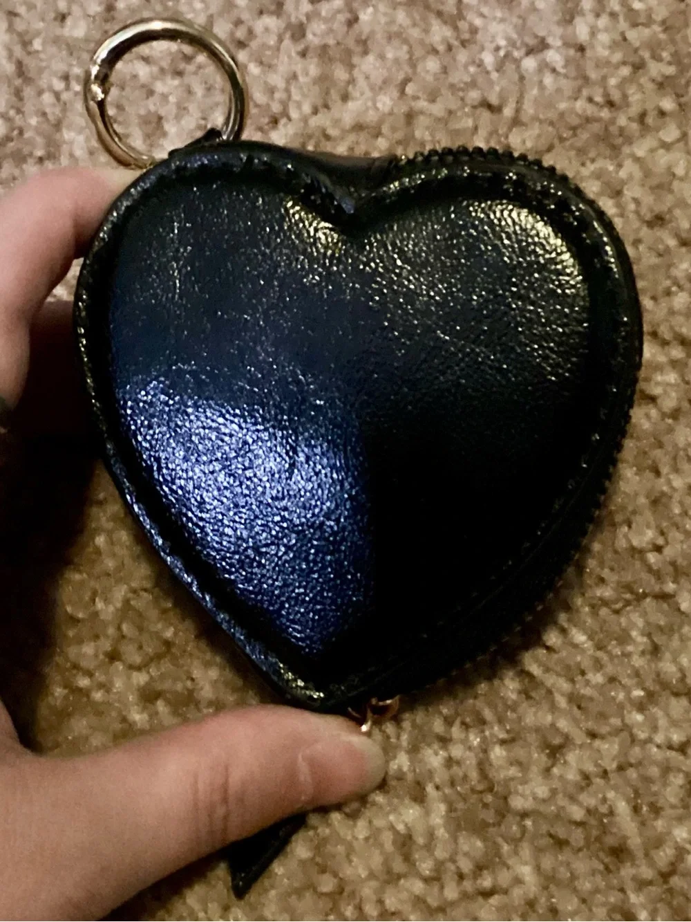 Black Heart Keychain Coin Pouch - Compact Leather Accessory